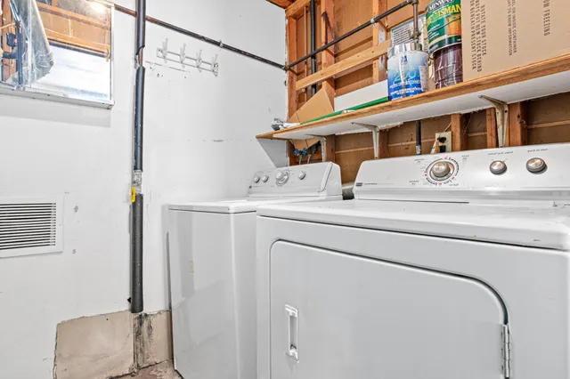 $175,000 | 5636 Brookdale Drive North, Brooklyn Park, MN 55443