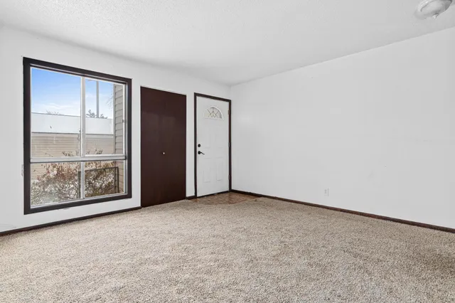 $175,000 | 5636 Brookdale Drive North, Brooklyn Park, MN 55443