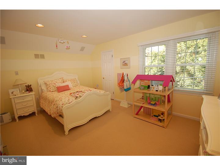 532 Oriole Road Villanova, PA 19085 - Photo 18 of 25 Bedroom 4