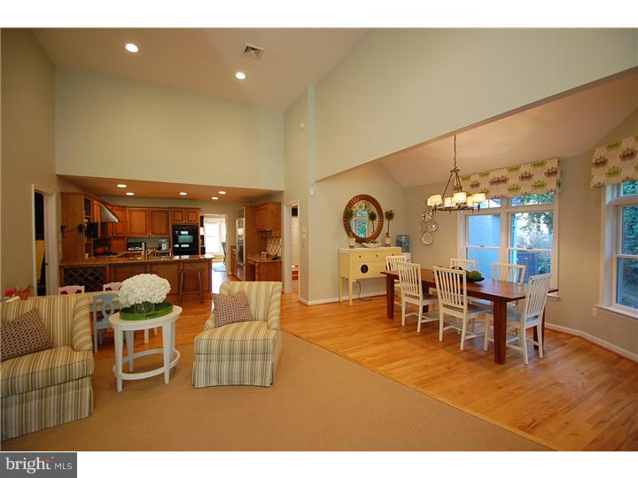 532 Oriole Road Villanova, PA 19085 - Photo 9 of 25 Breakfast Room