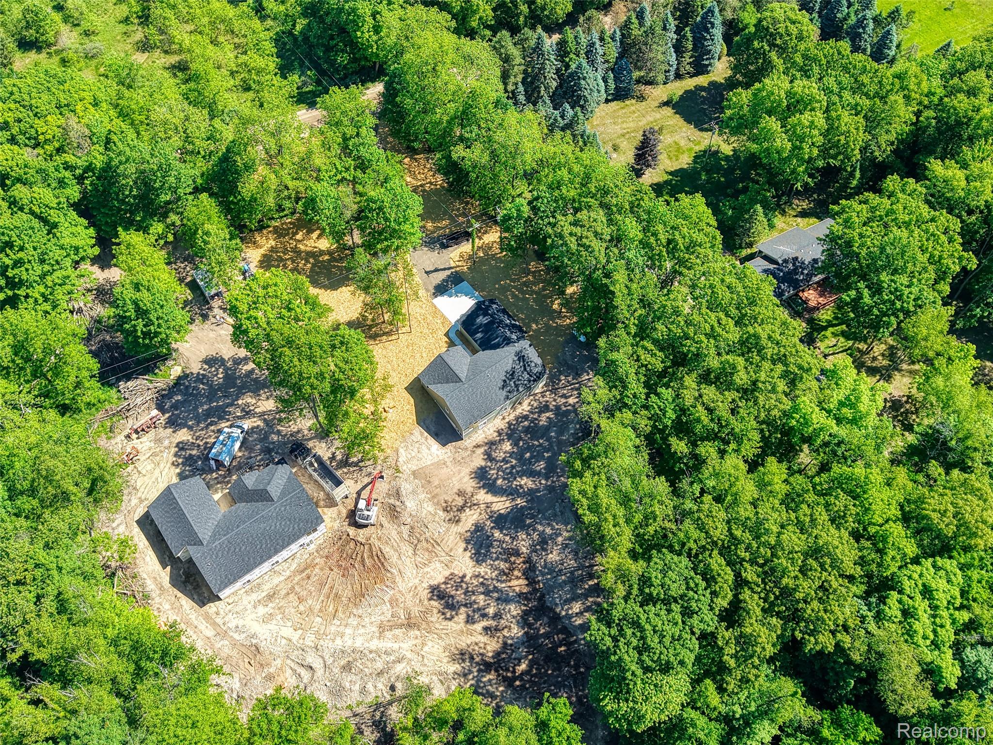 10551 West Allen Road Fowlerville, MI 48836 - Photo 32 of 34 DJI_20260603110738_0455_D_10.jpg