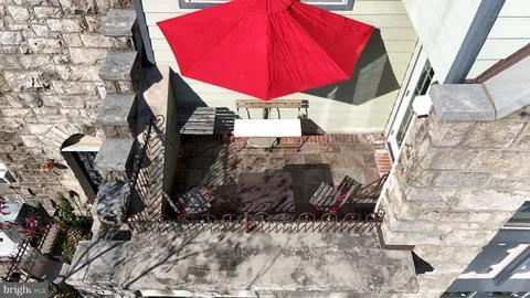 a view of a storage & utility room with washer and dryer