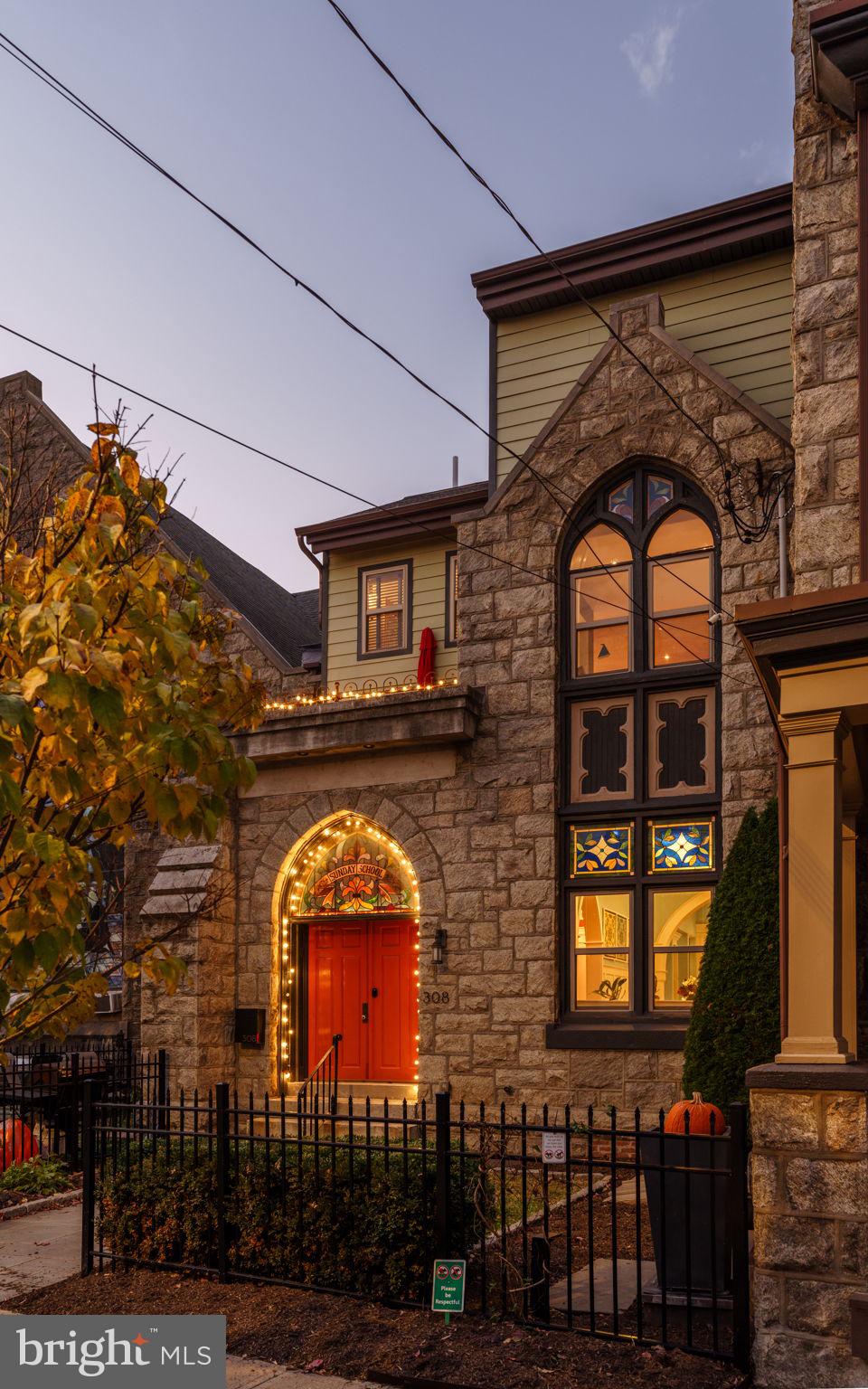 308 Monastery Avenue Philadelphia, PA 19128 - Photo 6 of 70