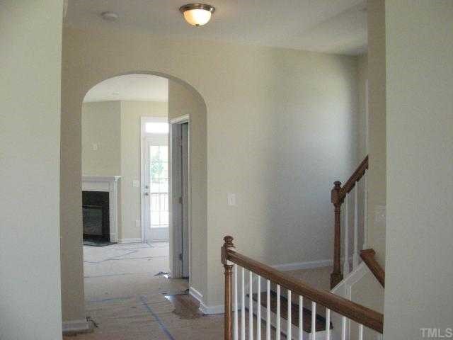10123 Glen Autumn Road, Unit 101 Raleigh, NC 27617 - Photo 4 of 12 Gallery Image 4