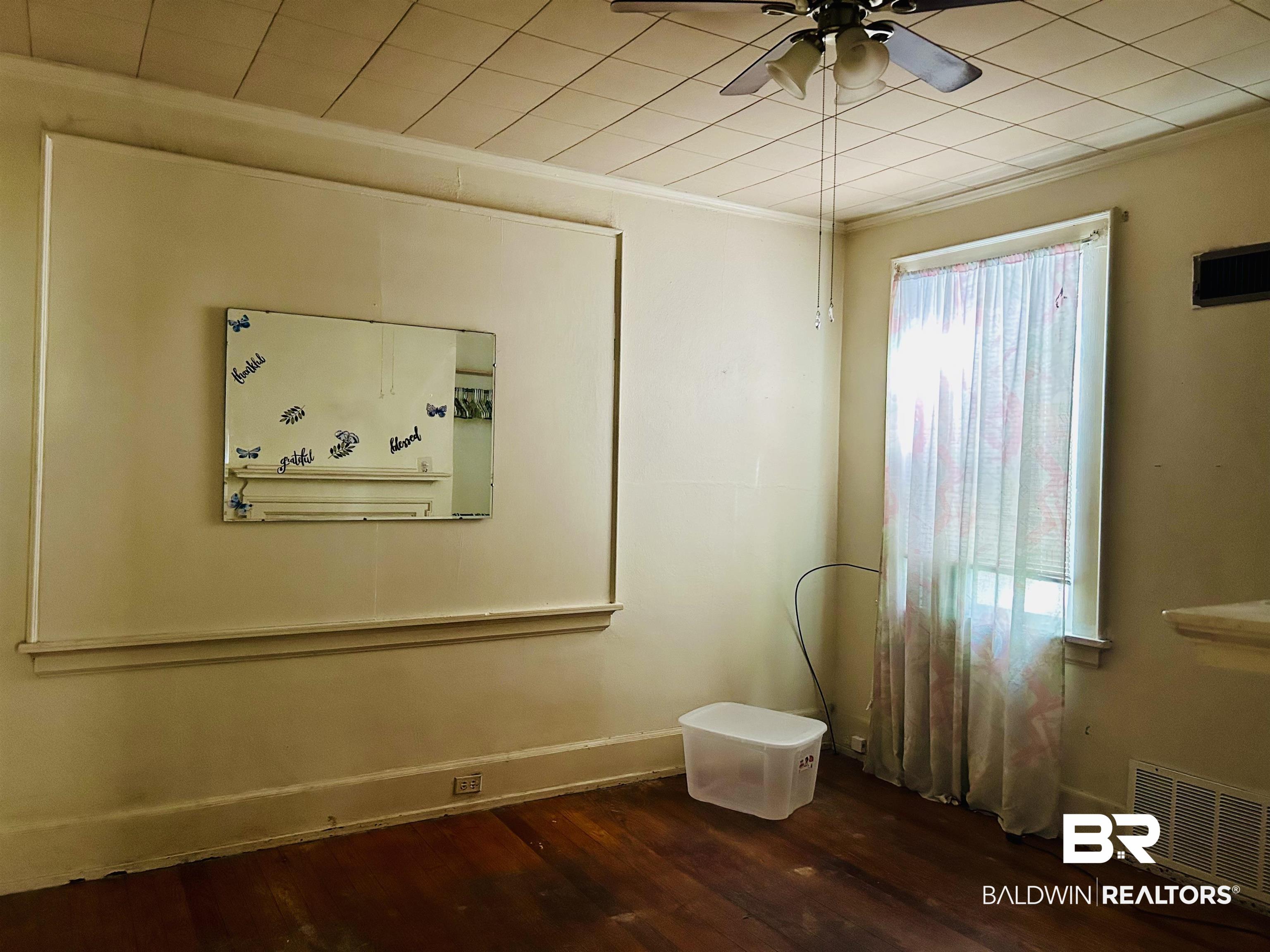 202 4th Street Mobile, AL 36611 - Photo 16 of 27
