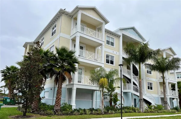 $3,250 | 3418 79th Street Circle West, Unit 302, Bradenton, FL 34209
