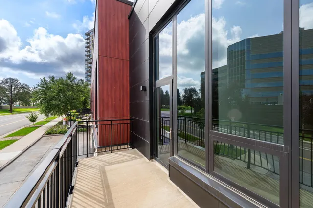 $2,395 | 1240 South 2nd Street, Unit 119, Minneapolis, MN 55415