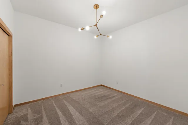 $2,395 | 1240 South 2nd Street, Unit 119, Minneapolis, MN 55415