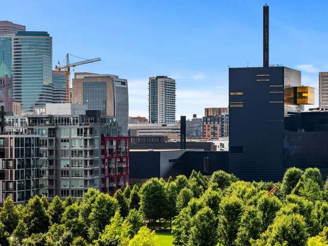 $2,395 | 1240 South 2nd Street, Unit 119, Minneapolis, MN 55415