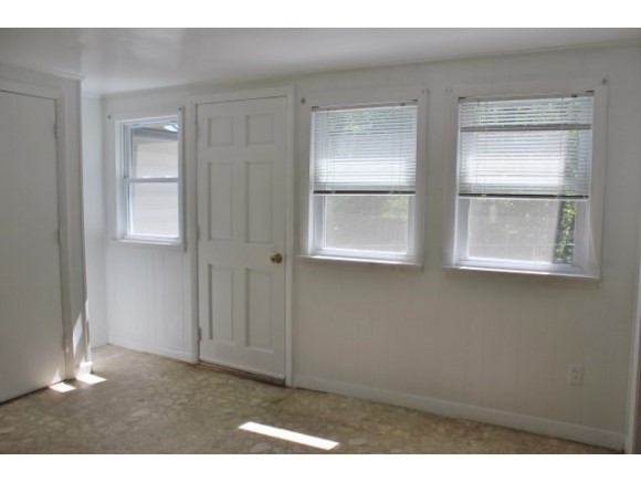 16 A Summit Avenue Springfield, VT 05156 - Photo 13 of 17
