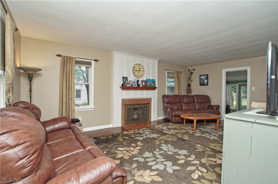 8113 Midland Road Mentor, OH 44060 - Photo 10 of 31