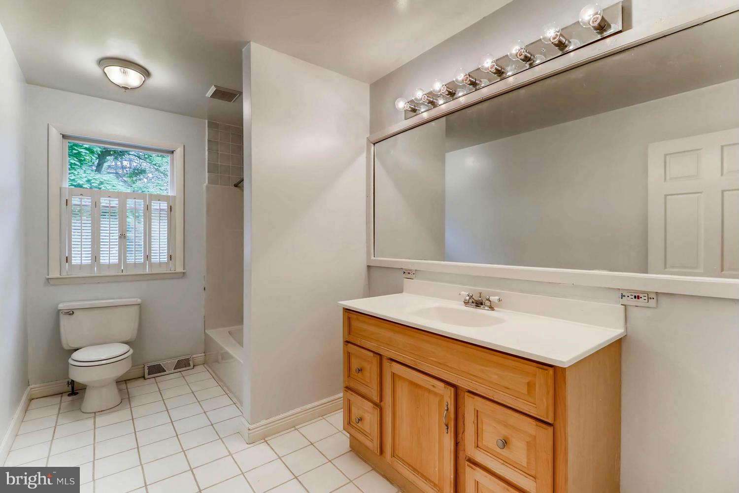 2621 Cool Spring Road Bel Air, MD 21015 - Photo 24 of 30 Hall Bath