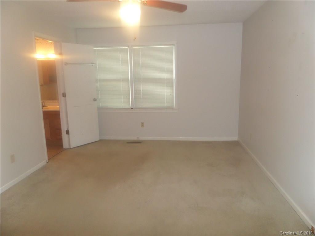 1460 Farmstead Road Rock Hill, SC 29732 - Photo 13 of 24 Gallery Image 13