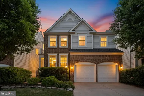 $879,900 | 9017 Harrover Place, Lorton, VA 22079