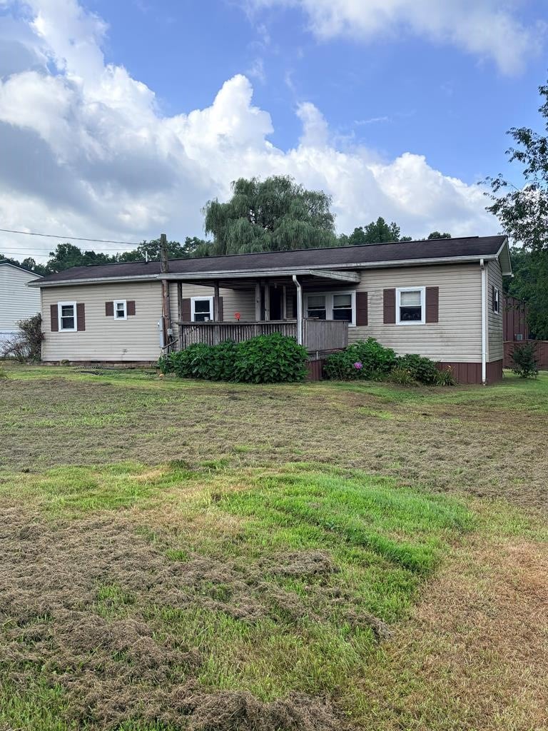 255A Tourison Addition Road Fayetteville, WV 25840 - Photo 1 of 31 Main View