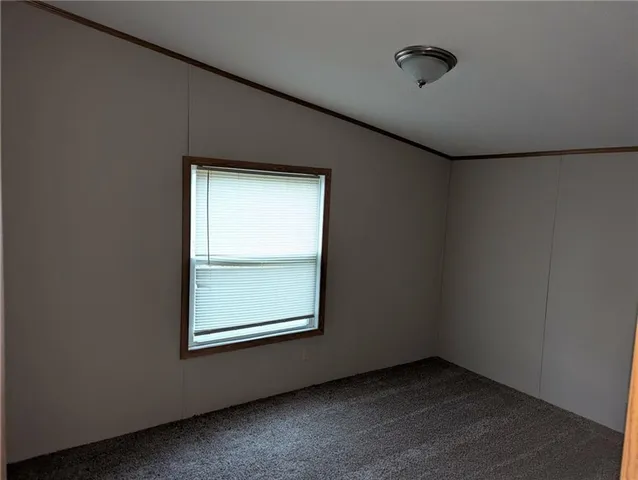 $147,200 | 7529 Beach Drive, Odessa, MO 64076