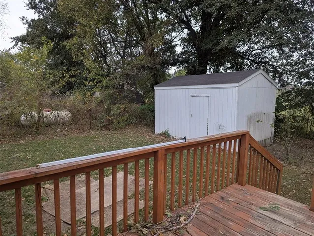 $147,200 | 7529 Beach Drive, Odessa, MO 64076