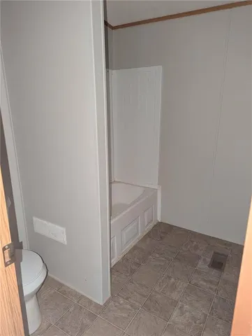 $147,200 | 7529 Beach Drive, Odessa, MO 64076