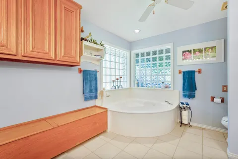 $860,000 | 300 Moss Oak Drive, Somerville, TX 77879