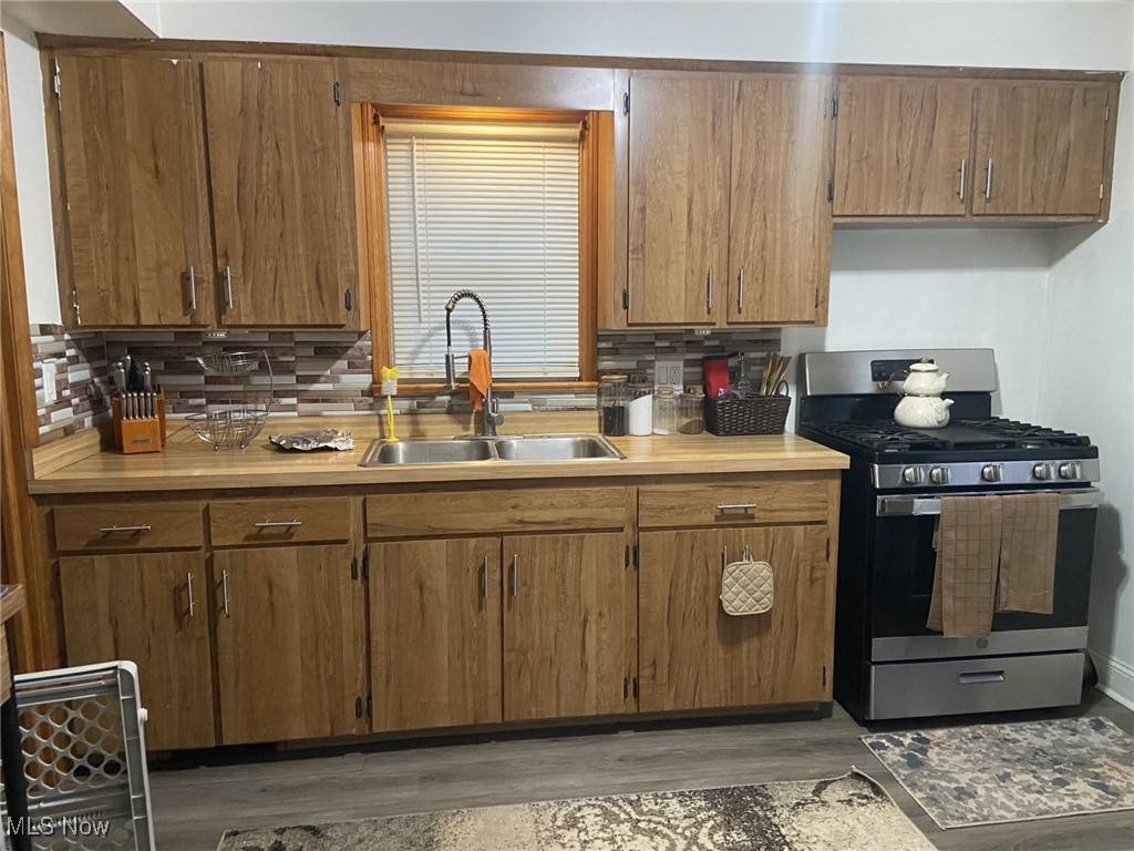 5901 Pearl Road Cleveland, OH 44130 - Photo 7 of 33
