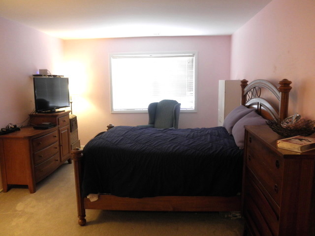 725 West Huntington Commons Road, Unit 105 Mount Prospect, IL 60056 - Photo 12 of 22