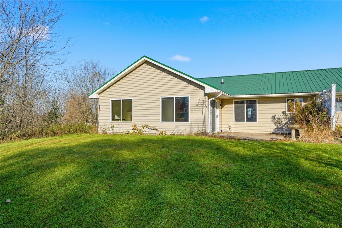 W1131 Whitetail Run Spring Valley, WI 54767 - Photo 15 of 18 Gallery Image 15