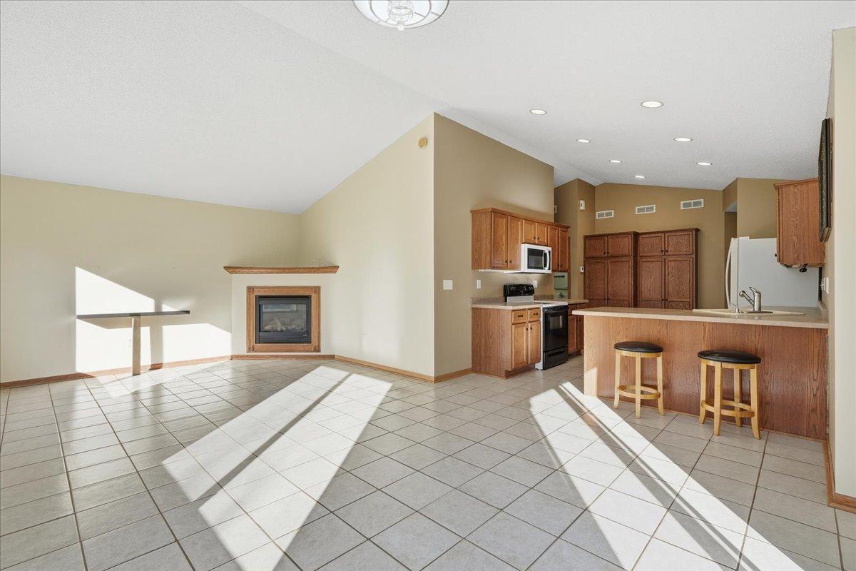 W1131 Whitetail Run Spring Valley, WI 54767 - Photo 3 of 18 Gallery Image 3