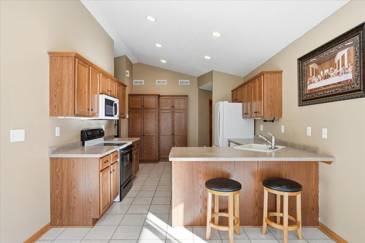 W1131 Whitetail Run Spring Valley, WI 54767 - Photo 6 of 18 Gallery Image 6