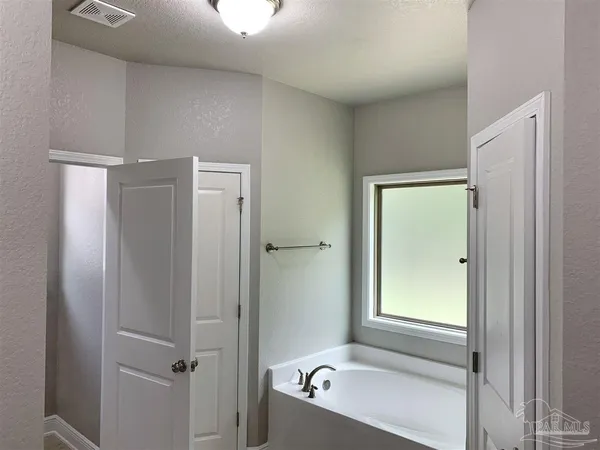 $1,875 | 5354 Woodlet Court, Pace, FL 32571