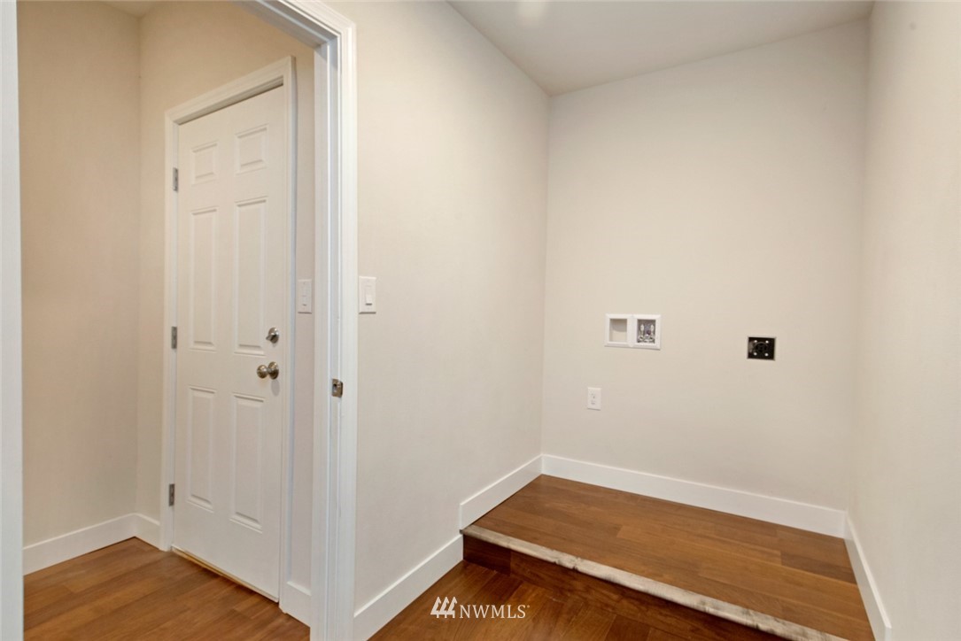 2317 Rucker Avenue Everett, WA 98201 - Photo 22 of 25 a view of small space