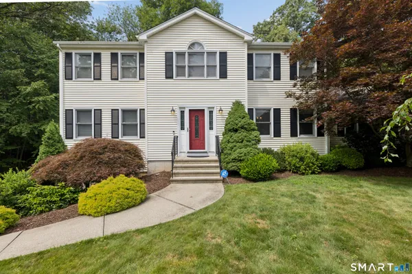 $799,999 | 47 Autumn Ridge Road, Shelton, CT 06484