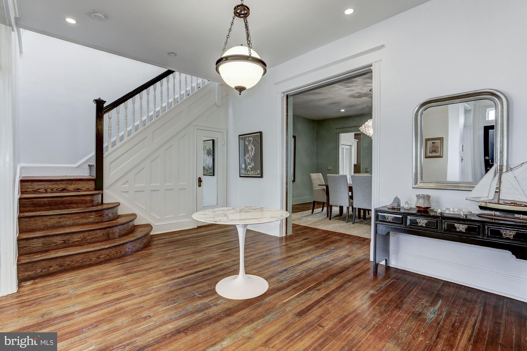 14 R Street Northeast Washington, DC 20002 - Photo 5 of 20 Foyer