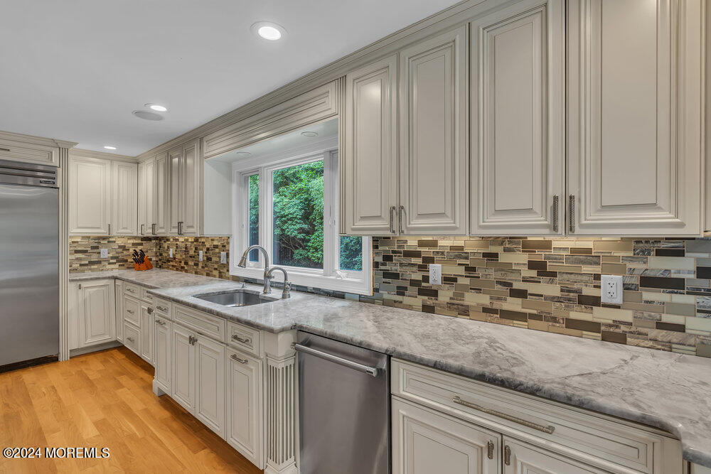 7 Shadow Ridge Court Holmdel, NJ 07733 - Photo 13 of 42 dsc07500_796