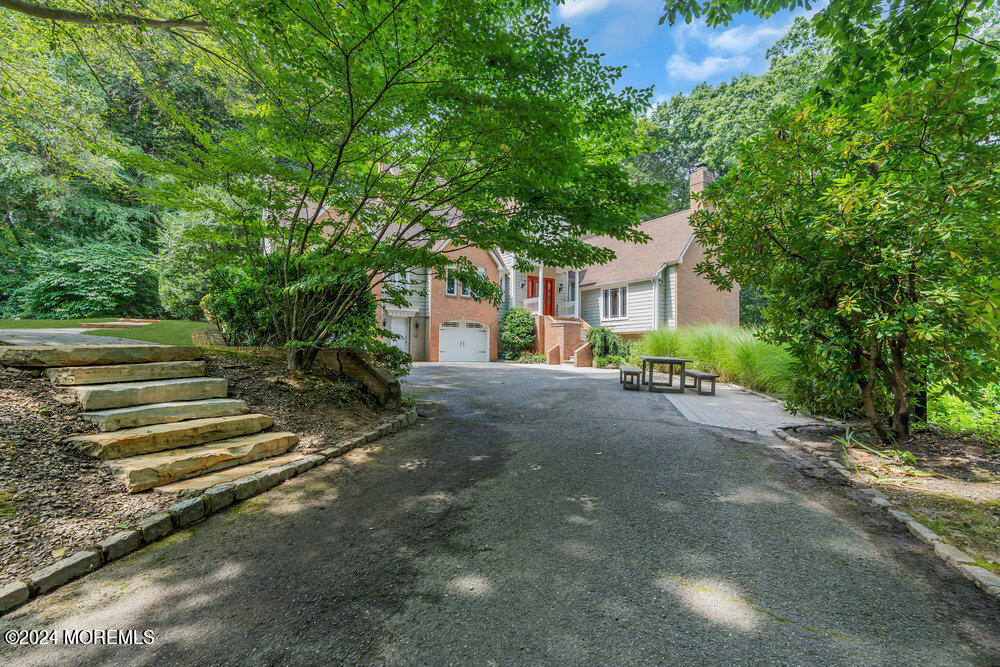 7 Shadow Ridge Court Holmdel, NJ 07733 - Photo 2 of 42 dsc07327-1_582