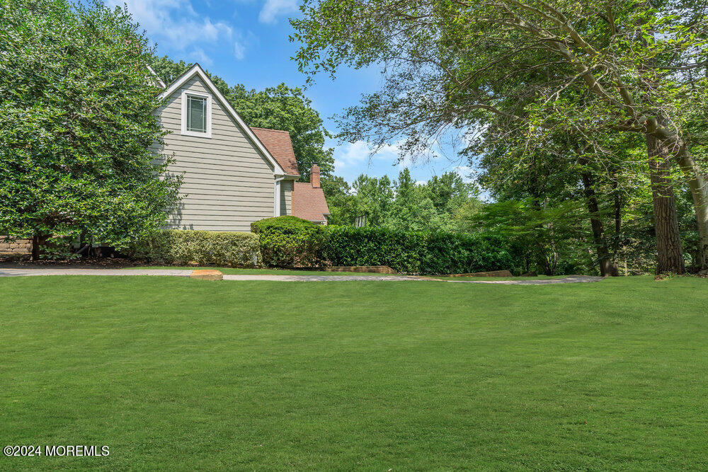 7 Shadow Ridge Court Holmdel, NJ 07733 - Photo 37 of 42 dsc07322-1_834