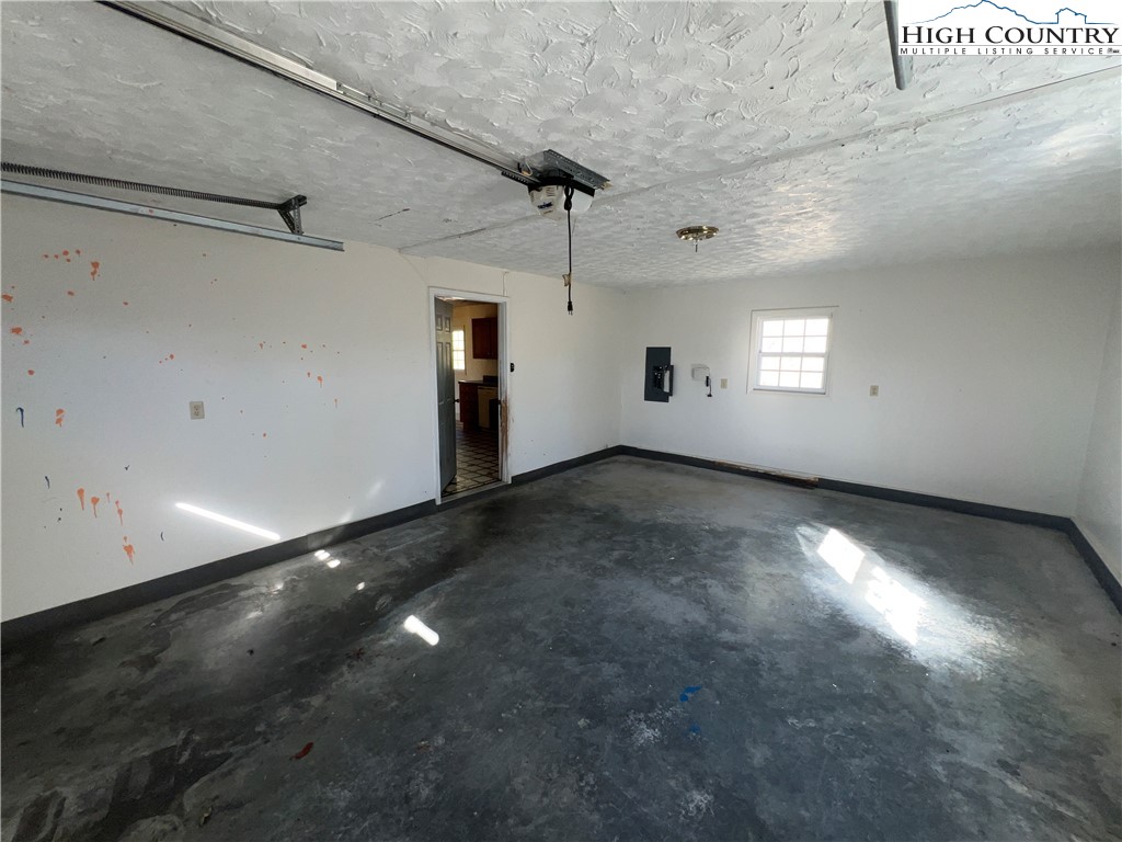 355 Round Knob Church Road West Jefferson, NC 28694 - Photo 16 of 23