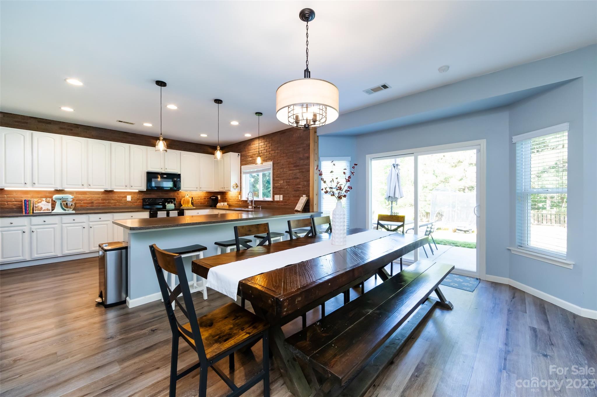9317 Seamill Road Charlotte, NC 28278 - Photo 12 of 45 Gallery Image 12