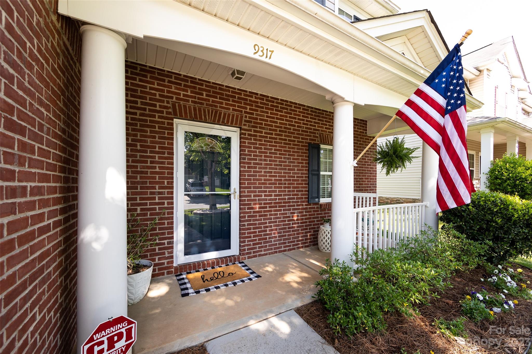 9317 Seamill Road Charlotte, NC 28278 - Photo 3 of 45 Gallery Image 3