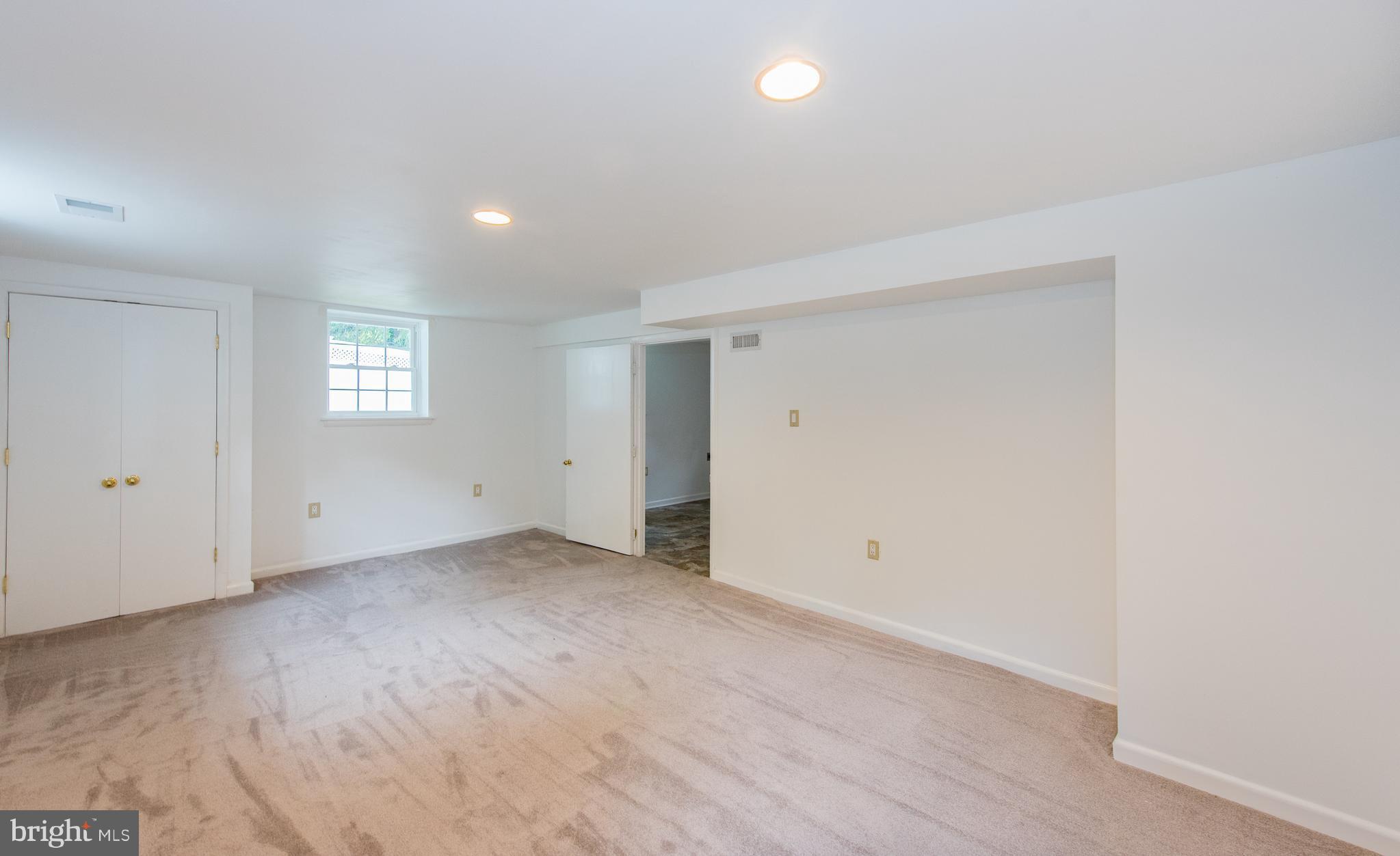 2914 Southview Road Ellicott City, MD 21042 - Photo 25 of 30 Basement Bedroom 4