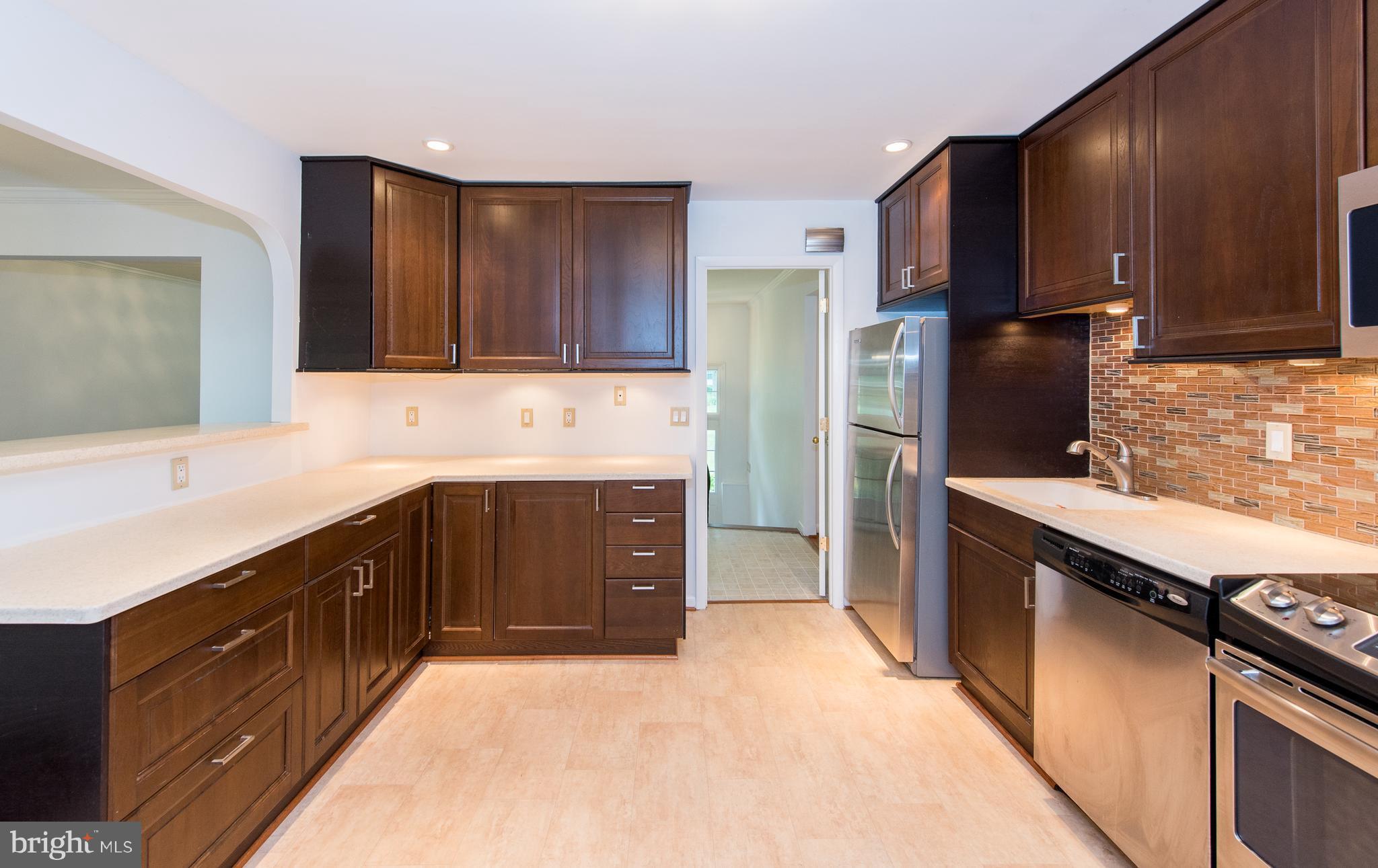 2914 Southview Road Ellicott City, MD 21042 - Photo 9 of 30 Kitchen