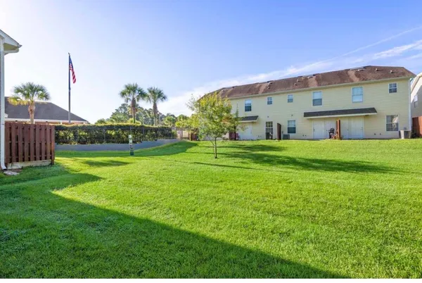 $172,500 | 4434 Northwest Gearhart Road, Unit 2102, Tallahassee, FL 32303