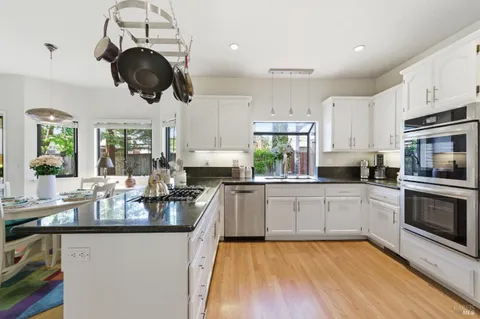 $1,359,000 | 117 Madrid Way, Sonoma, CA 95476