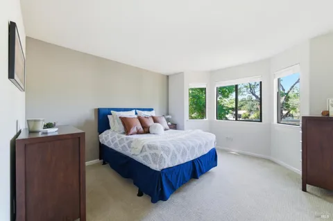 $1,359,000 | 117 Madrid Way, Sonoma, CA 95476