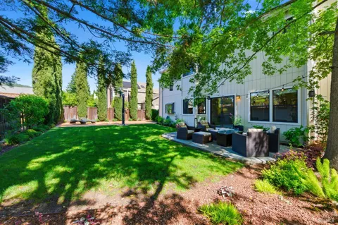 $1,359,000 | 117 Madrid Way, Sonoma, CA 95476