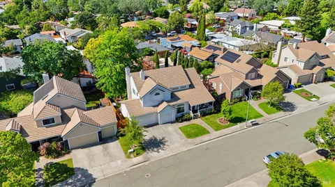 $1,359,000 | 117 Madrid Way, Sonoma, CA 95476