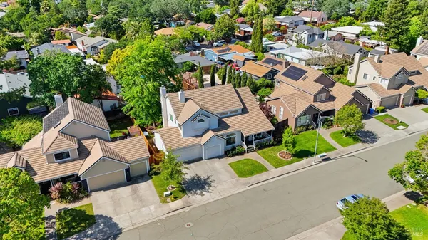 $1,359,000 | 117 Madrid Way, Sonoma, CA 95476