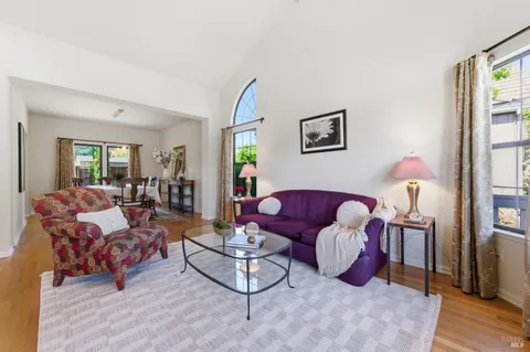 $1,359,000 | 117 Madrid Way, Sonoma, CA 95476