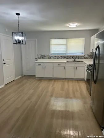 $1,575 | 3314 Stephen Foster, San Antonio, TX 78223