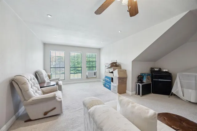 $4,950 | 1425 North Peytonville Avenue, Southlake, TX 76092