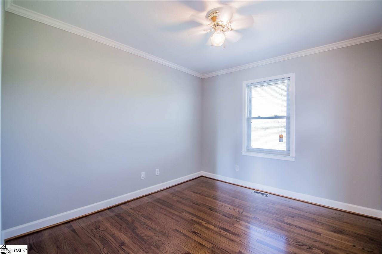 909 Brockman Road Greer, SC 29651 - Photo 14 of 35 Gallery Image 14